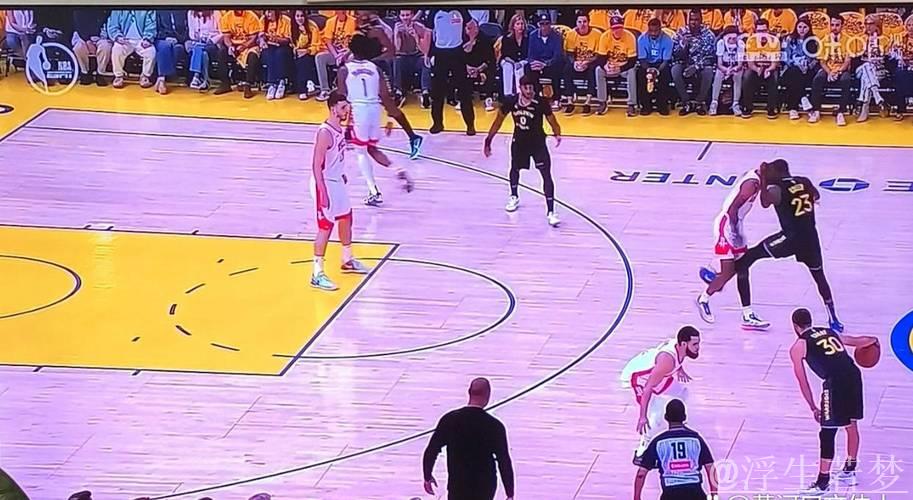 火箭客场击败勇士 成功将系列赛拖入第七场 火箭客场击败勇士 成功将系列赛拖入第七场